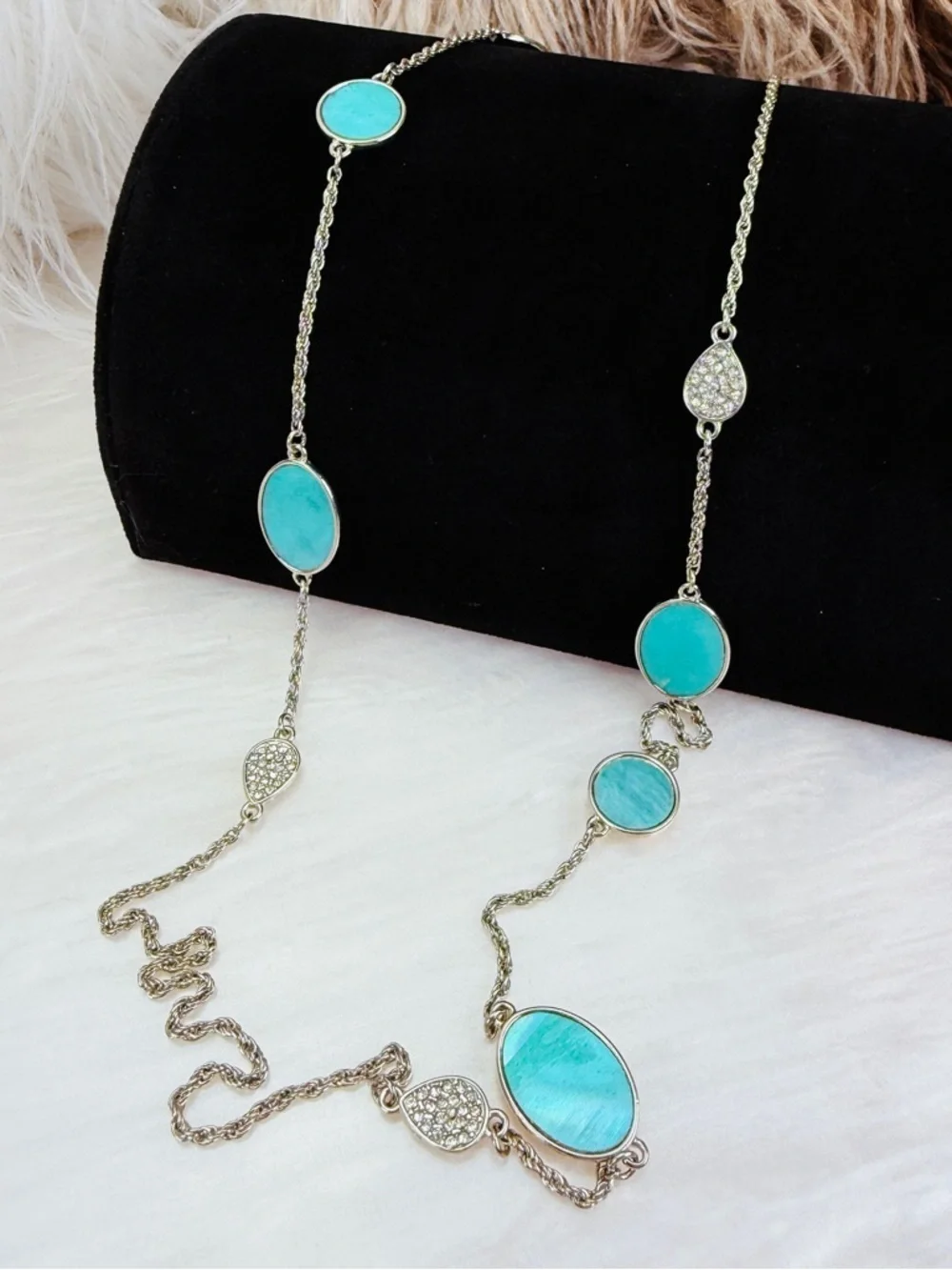 Beautiful, Silvertone, blue, clear bling, long layering necklace